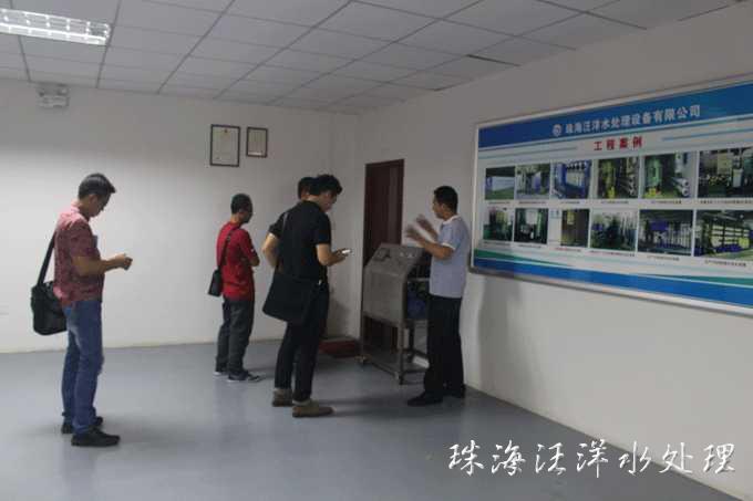 成品人视频免费看100部